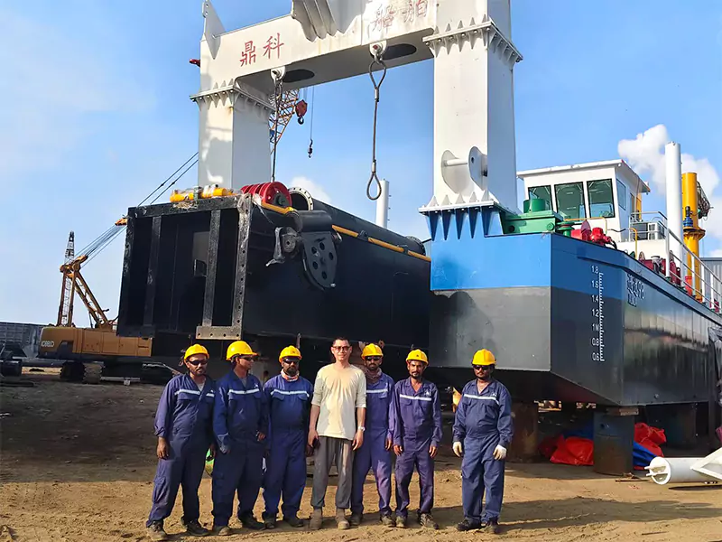 Dingke Company는 해외 고객과 심층적인 협력을 이루었습니다.